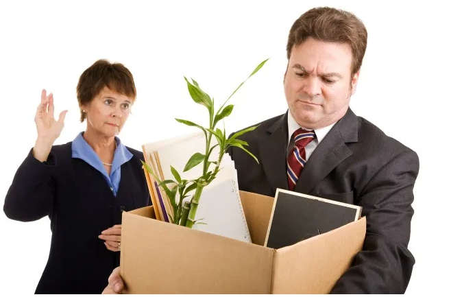 Bị sa thải bằng miệng, làm gì để đòi lại quyền lợi?