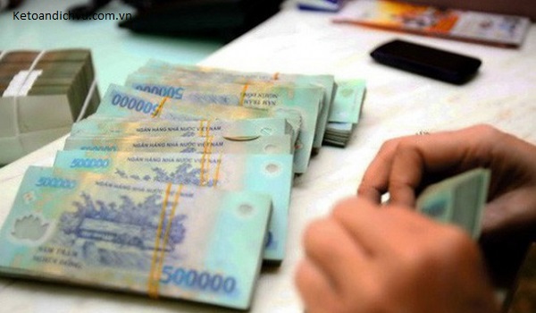 Lương cơ sở 2021 không tăng: Ai buồn, ai vui?